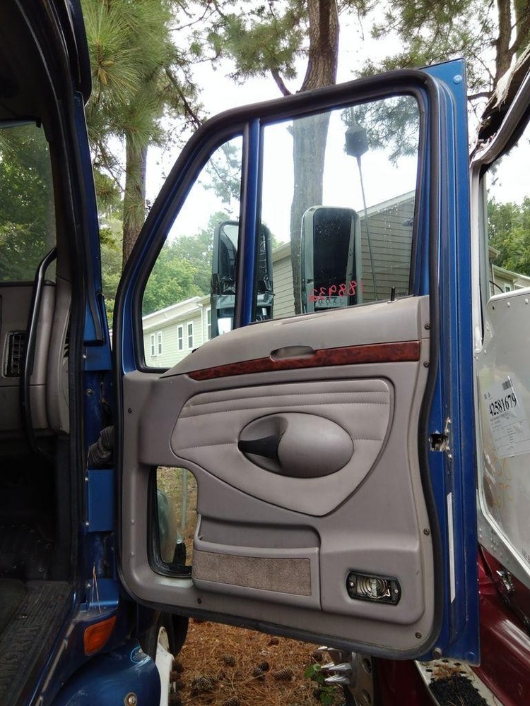 For 2006 KENWORTH T2000 1997-2010 DOOR ASSEMBLY Right , MD