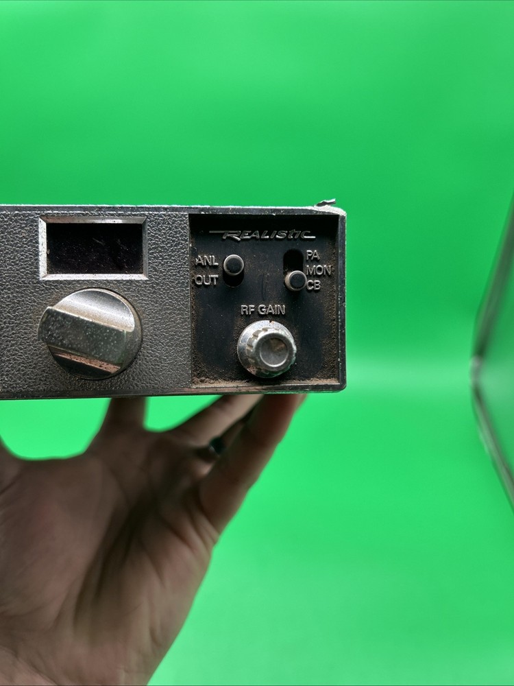 vintage Realistic TRC-427 CB Radio transceiver Untested As Is