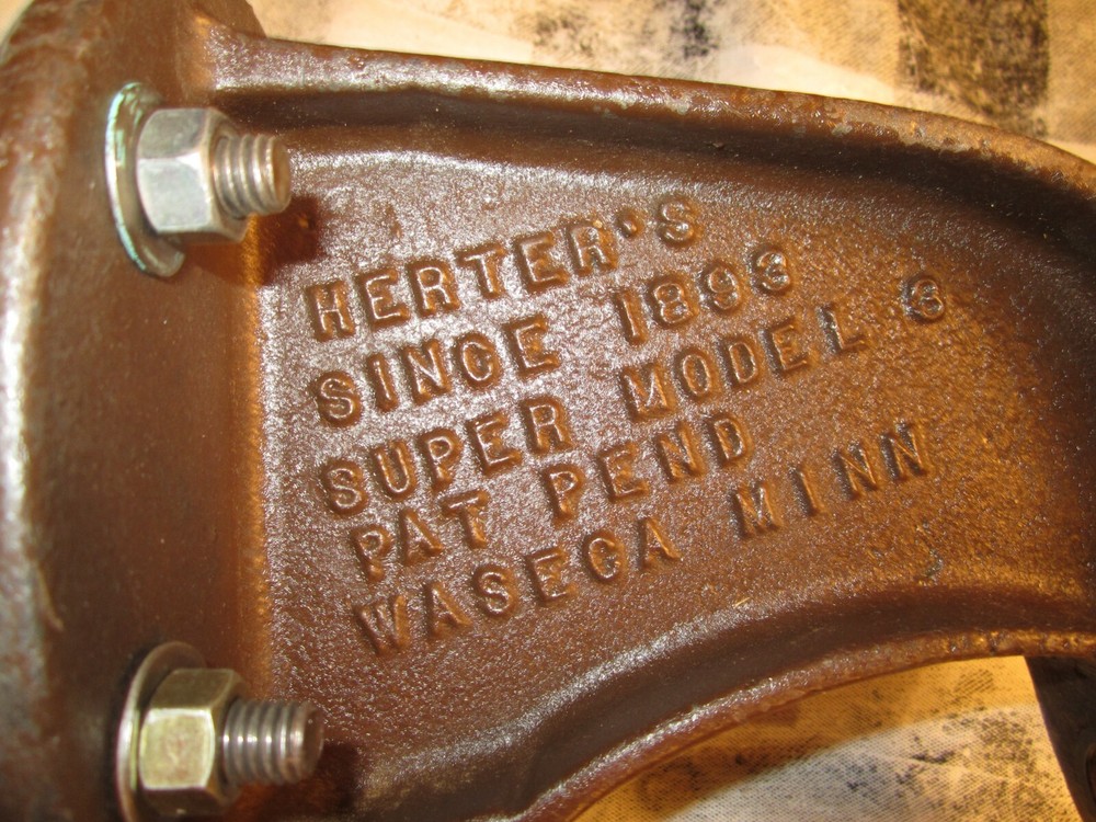 Herters Super Model 3 Reloading Press