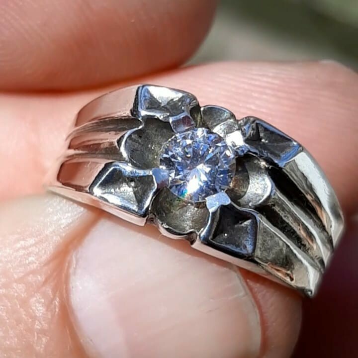 MENS 925 Silver Solitaire CZ Brilliant Cut Ring