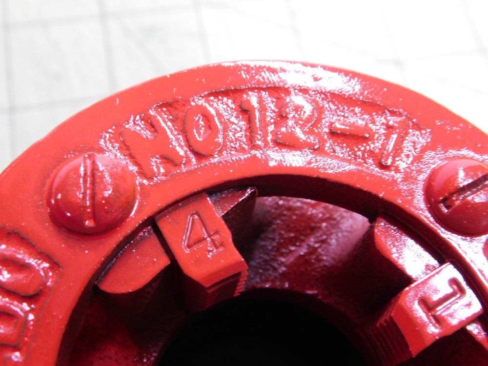 Toledo 1074 Pipe Threader with 3 Dies, 1", 1.5", 2"