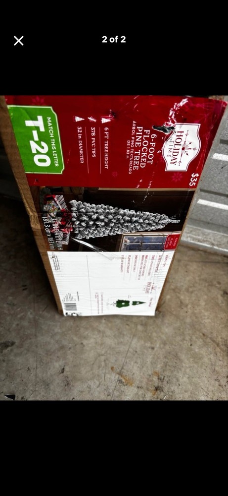 6 Ft Christmas Tree Flocked