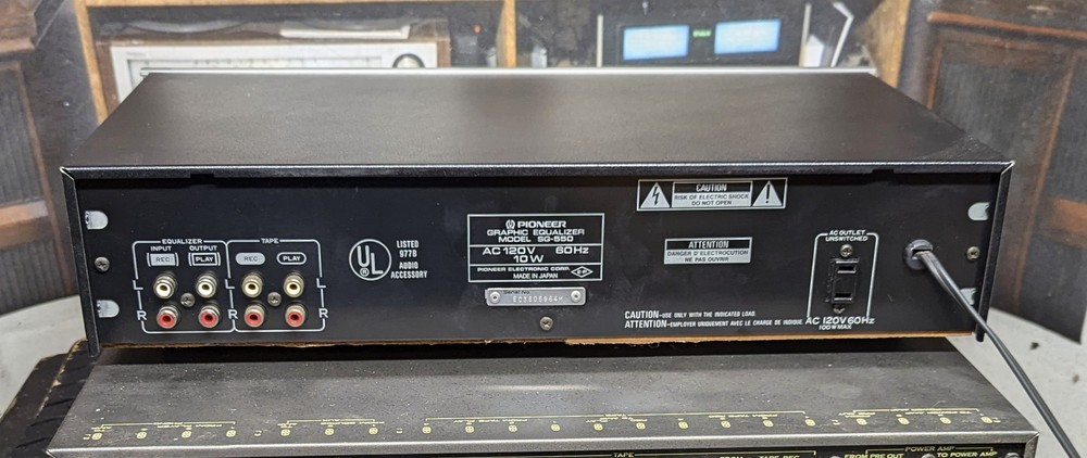 Pioneer SG-550 graphic equalizer