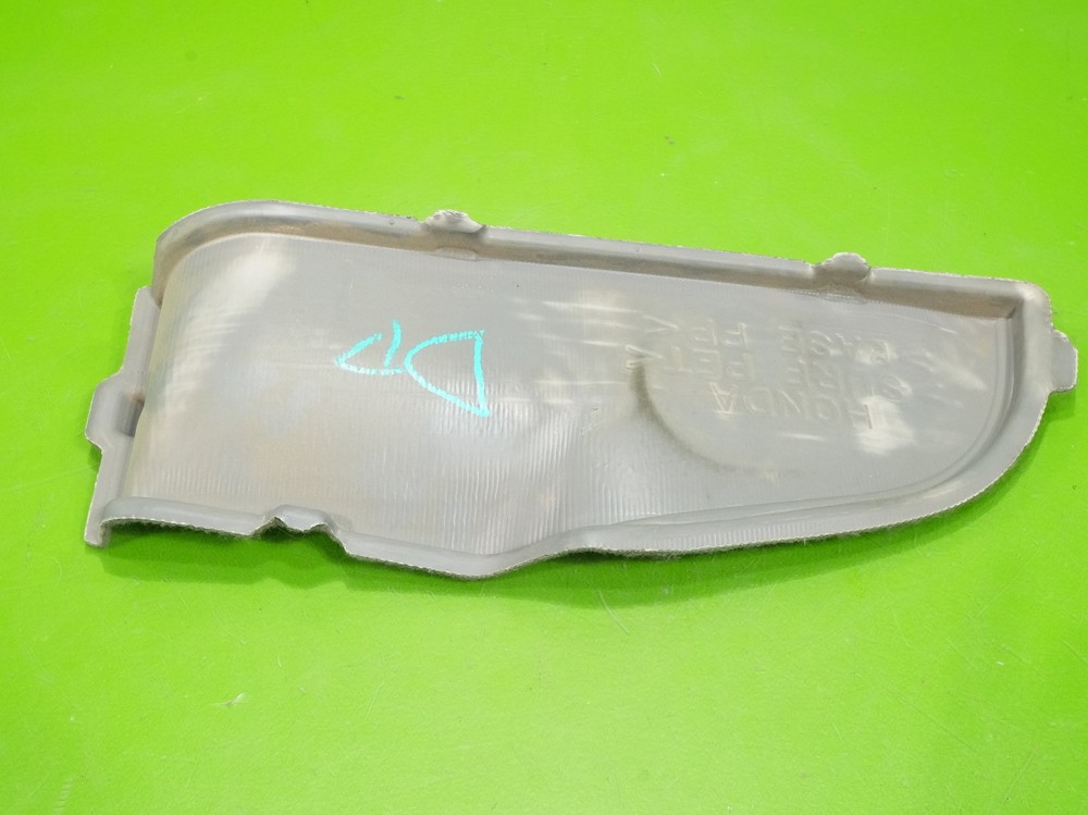 02-06 RSX OEM passenger right rear back tailight lamp access panel cover tan