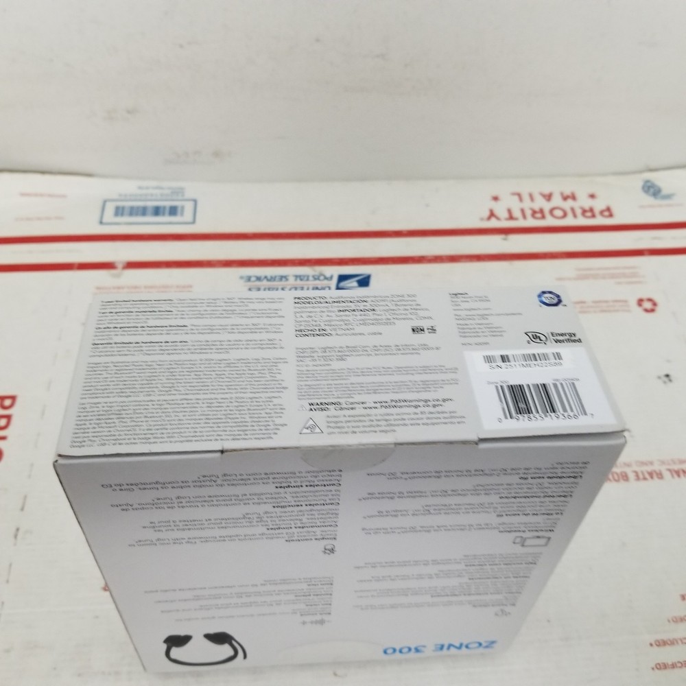 Logitech Zone 300 Wireless Bluetooth Headset PC , Mac, Chrome, Linux, iOS Black