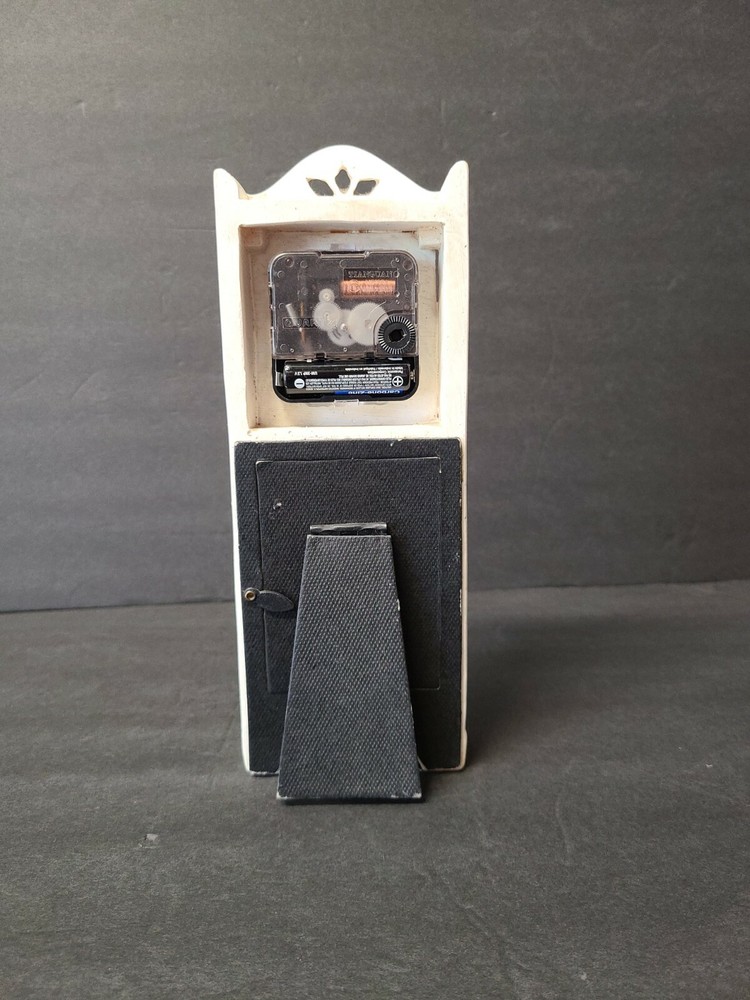 The Enchanted Collection Clock/picture Frame