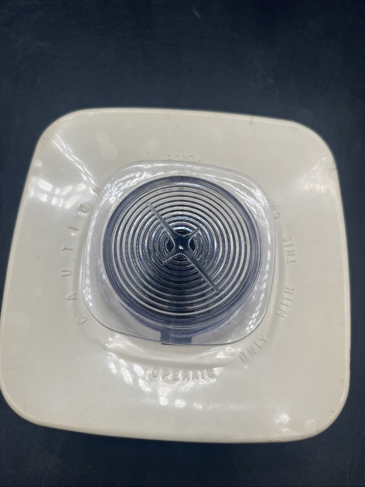 Osterizer Blender LID ONLY Beige