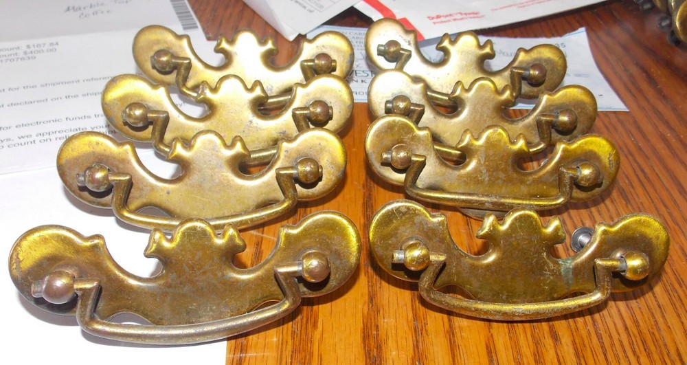 Brass Furniture Pull / Drawer Handle  (1 pull)