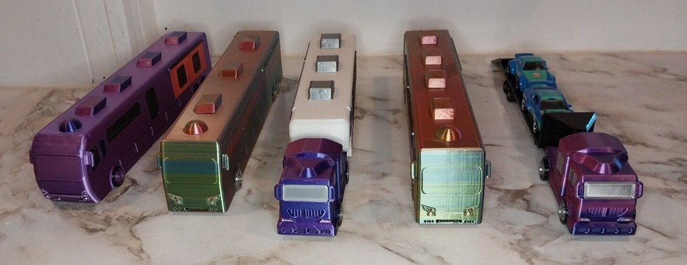 1/64-scale RV Coach Vehicles various