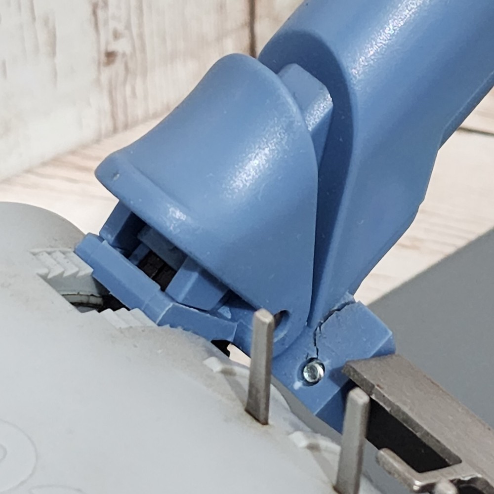 Comb Binding Machine By The Finishing Touch