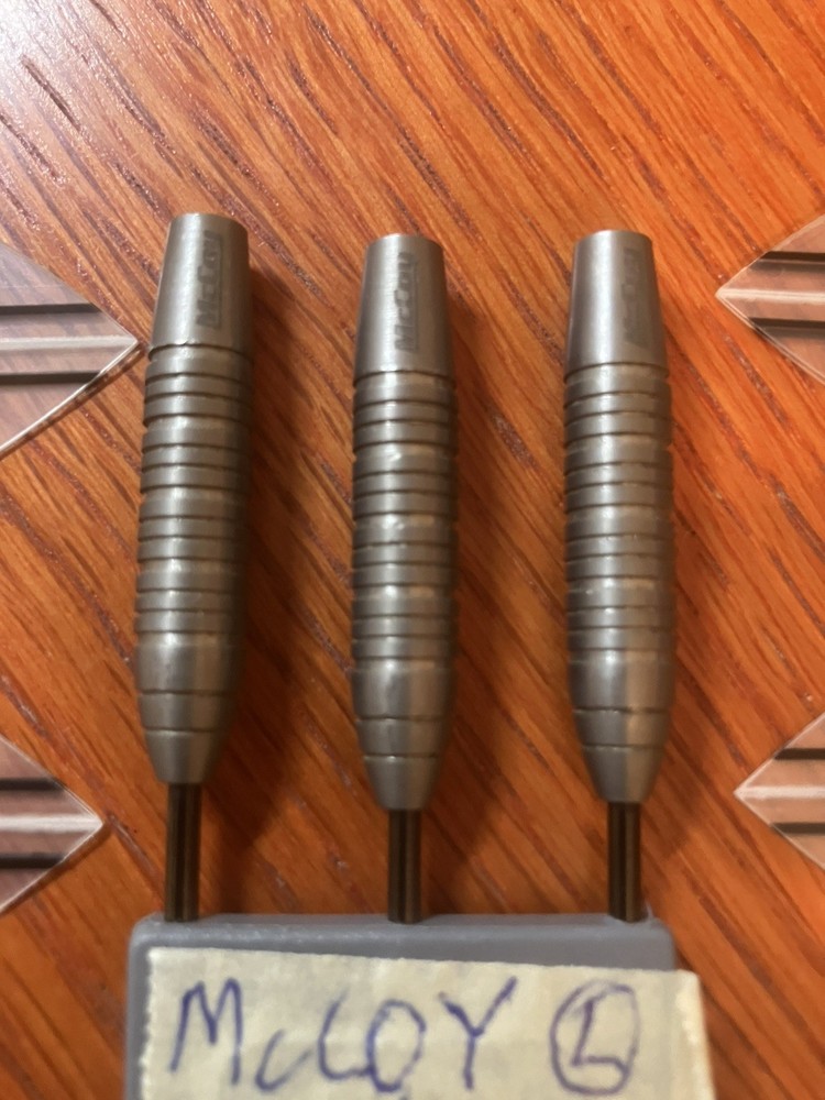 McCOY DARTS - 26 GRAMS - MINT