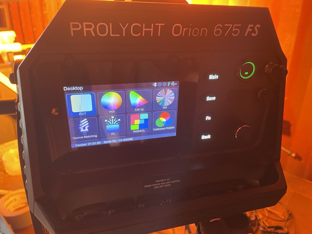 Prolycht 675