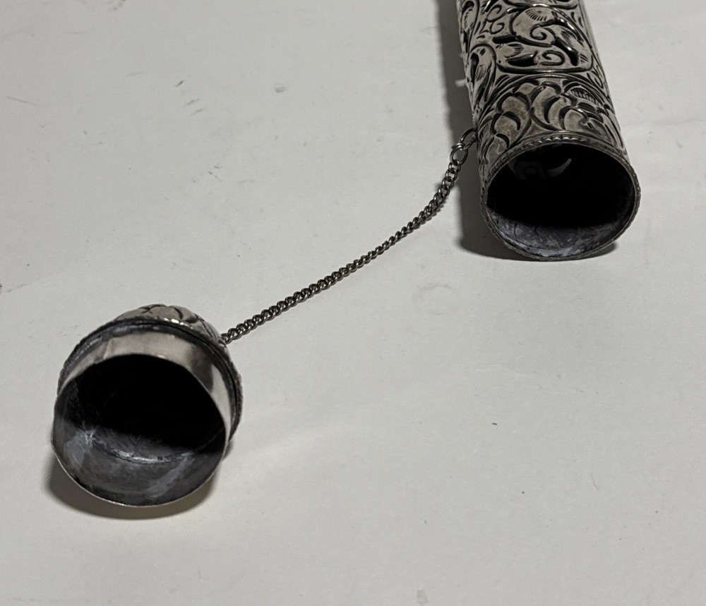 VINTAGE PRAYER SCROLL HOLDER 9” Silver Metal