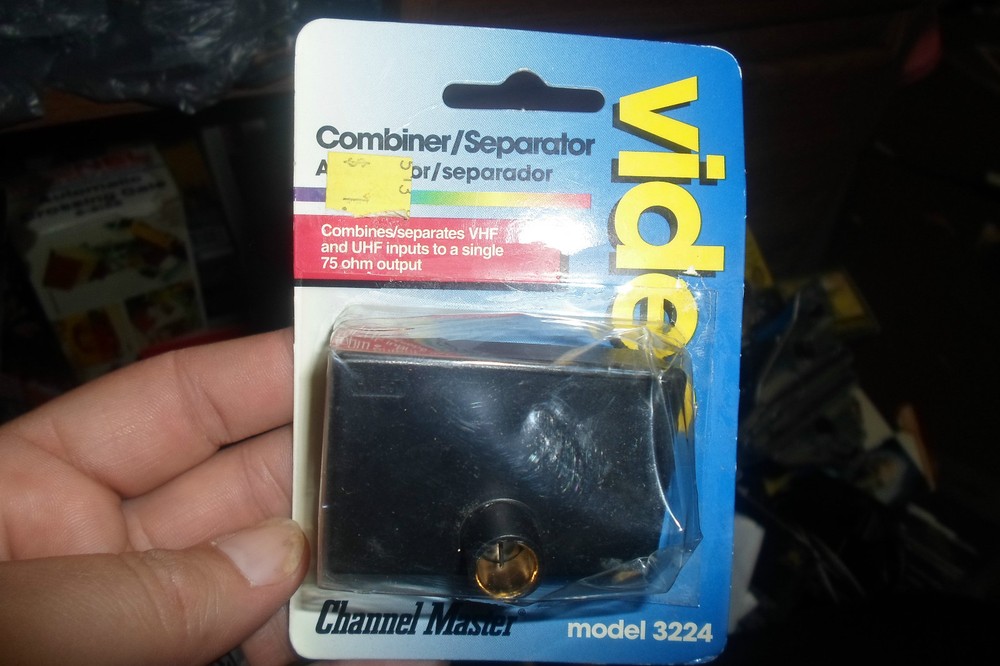 Channel Master Combiner/Separator New in package