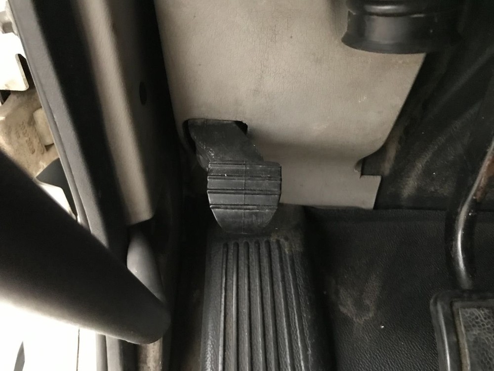 Volvo VNL Steering Column - Used