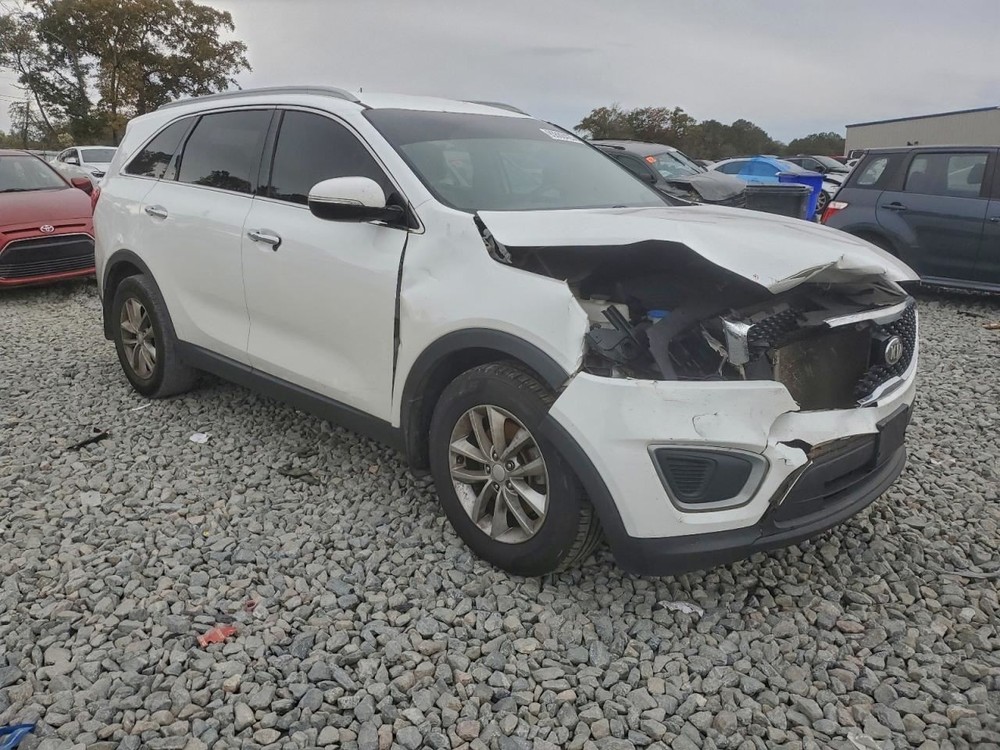 SORENTO 2016 Glove Box 5007179