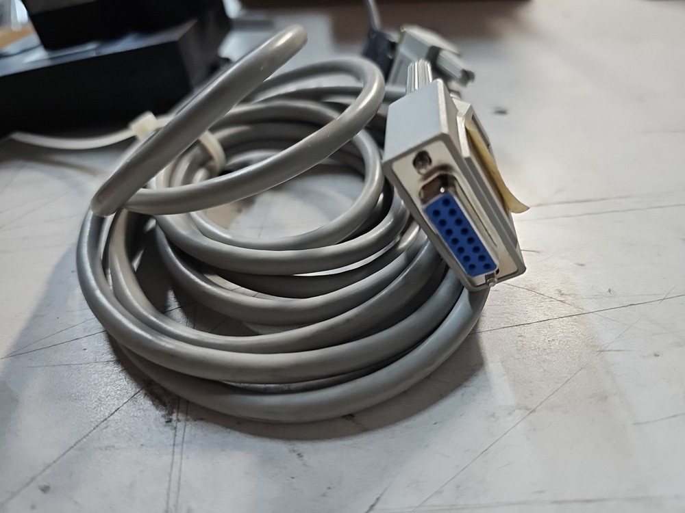 Sutter Lambda LB10W filter wheel (microscope) Cables