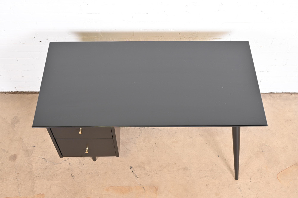 Paul McCobb Planner Group Mid-Century Modern Writing Desk, Newly Refinished