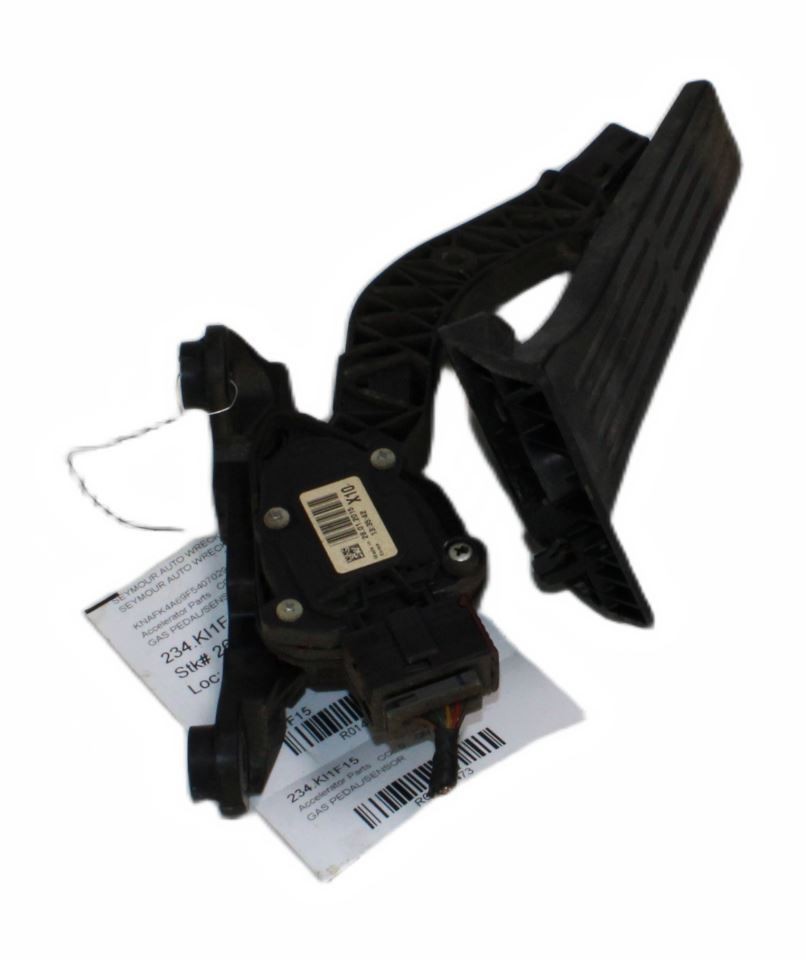 FORTE 2015 Gas Pedal OEM