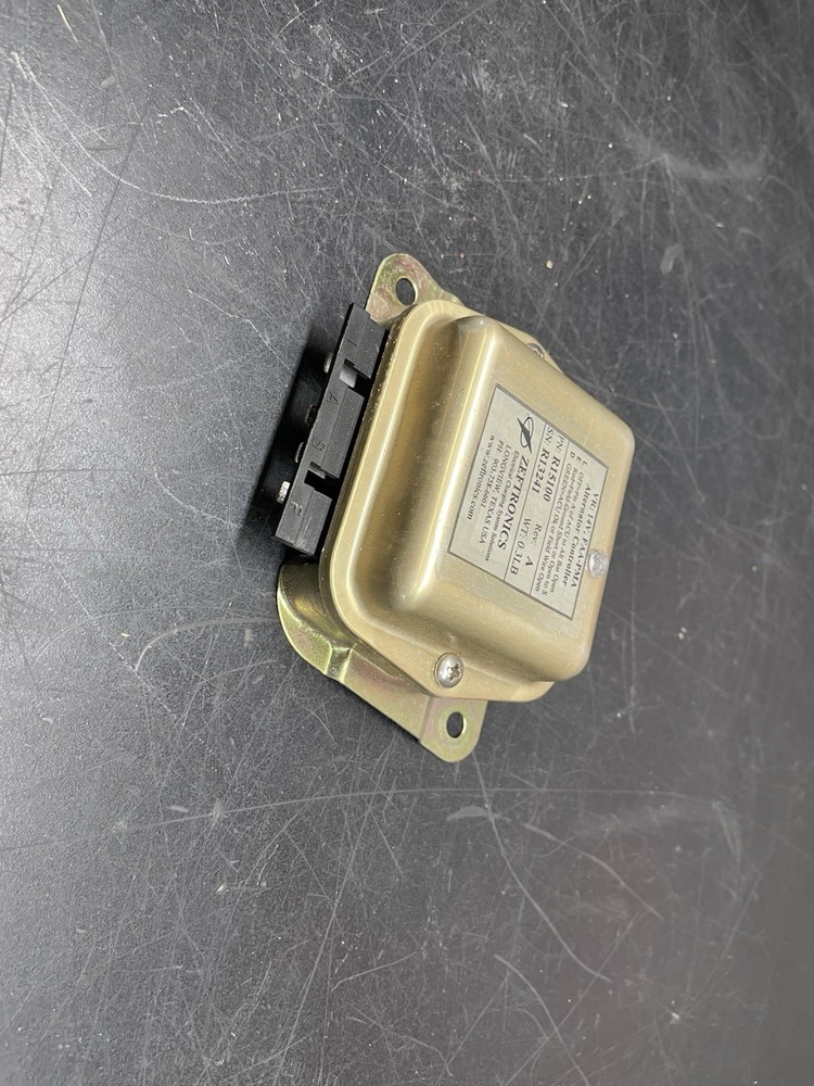 Zeftronics 14V Voltage Regulator P/N: R15100