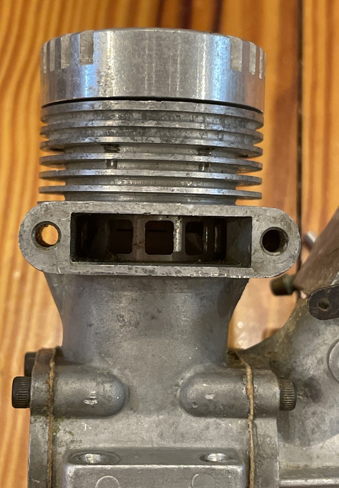 VINTAGE K&B 40 RC ENGINE WITH K&B MUFFLER *UNTESTED*