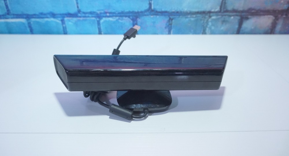 Black Microsoft Xbox 360 Kinect Motion Sensor Camera Bar - Model 1414