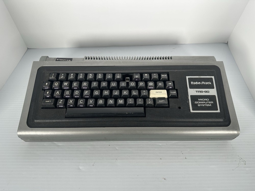Radio Shack TRS 80 Model 1 26-1006.  Computer Powers On
