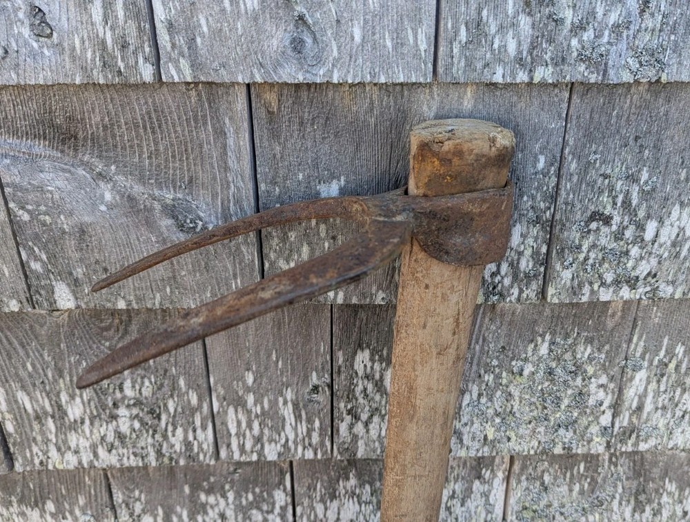 Primitive Rustic Canterbury Fork Hoe 2 Tine 37" Long Cabin Decor Set Design