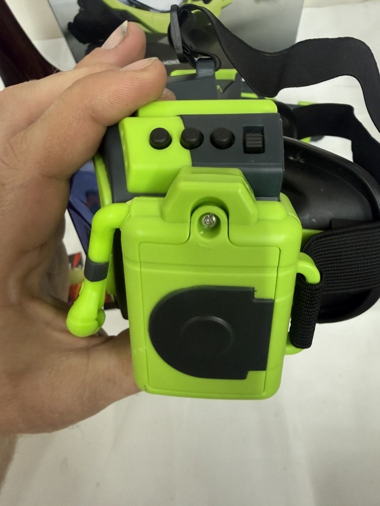 Sharper Image Monster Vision Virtual Reality Headset – Tested & Working