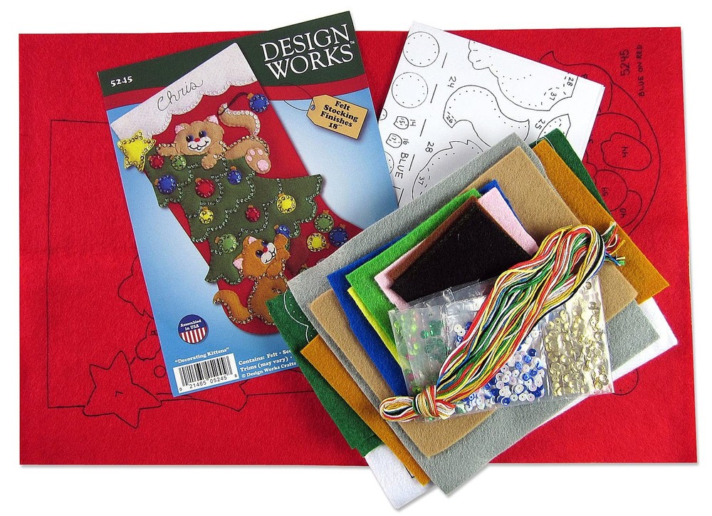 Decorating Kittens Felt Stocking Kit