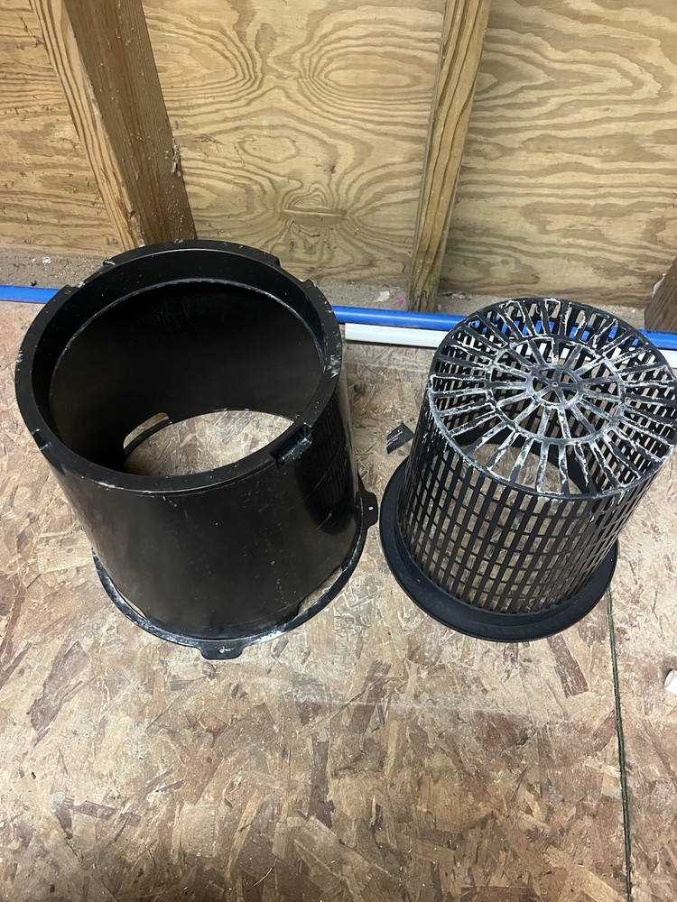 Hydroponic Grow Buckets w/ Mesh Inserts 5 Gallon
