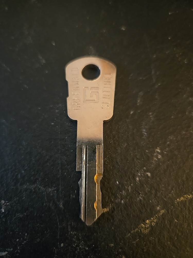 GREENWALD SENTINEL KEY CODED G1817 (3D5)