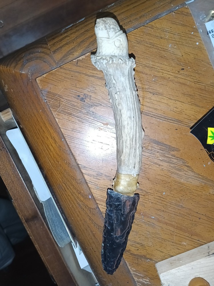 Obsidian Knife