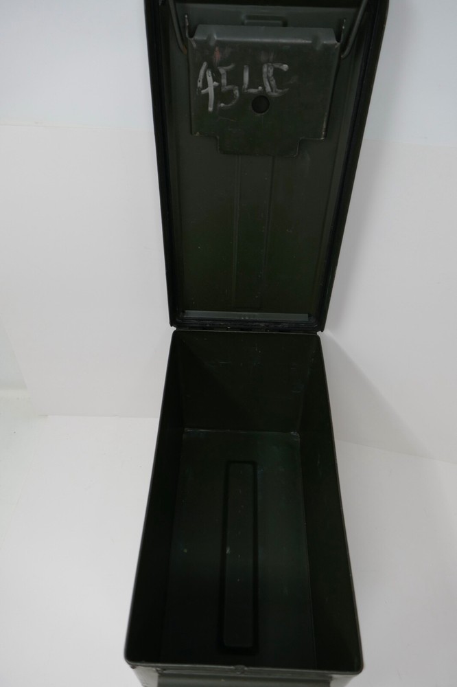 Metal Military Ammo Box Empty Storage Container ~ CAL .50 Linked M9