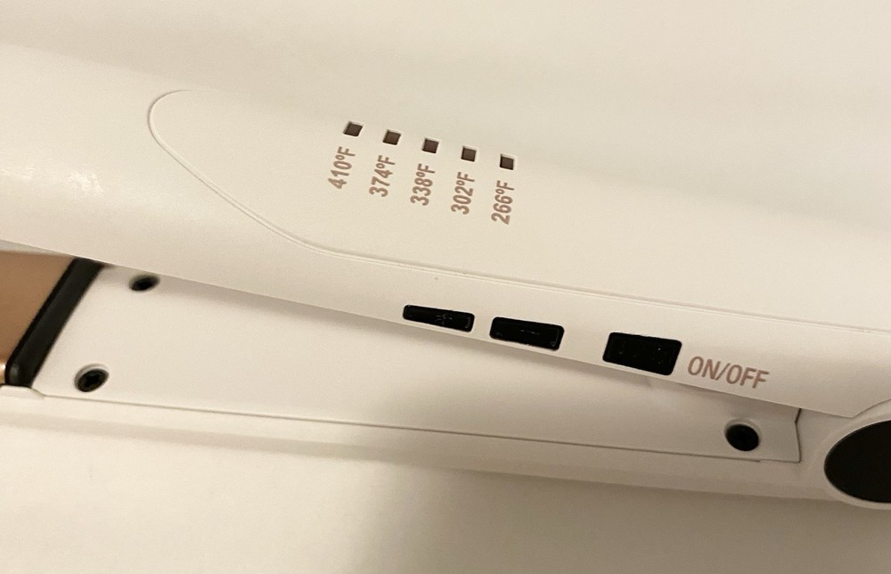 Conair Double Ceramic 1” White Flat Iron Model CS221N