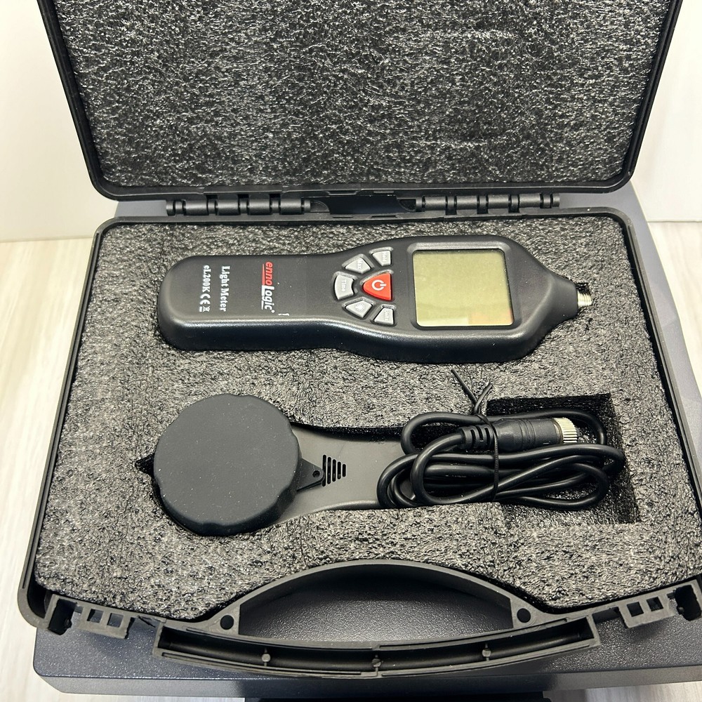 Enno Logic Light Meter eL200K with Carrying Case