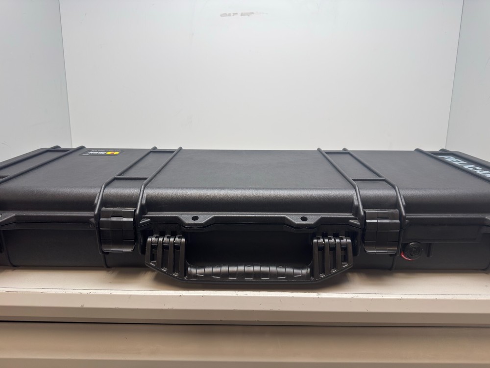 pelican 1720 case w/ custom foam - Black