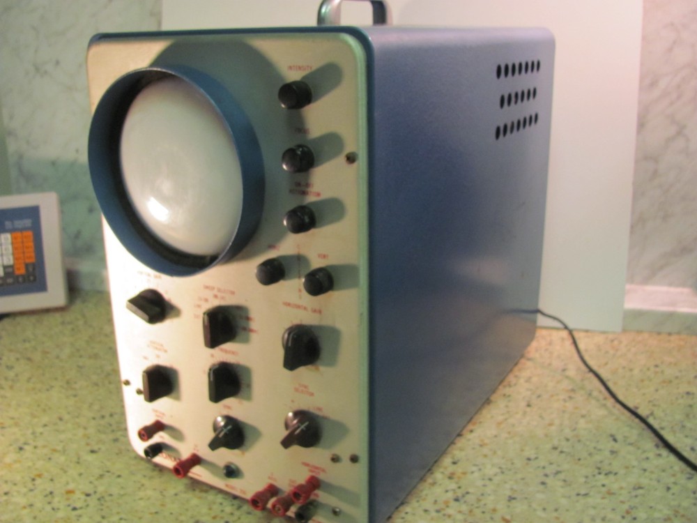 Vintage Conar 250 Oscilloscope