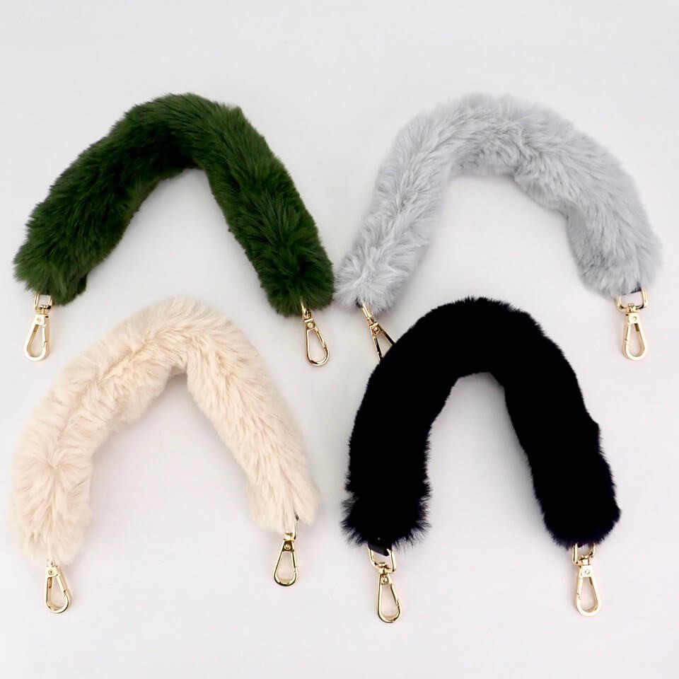 Fur Handle (Light Gray) - Cotton Raffia