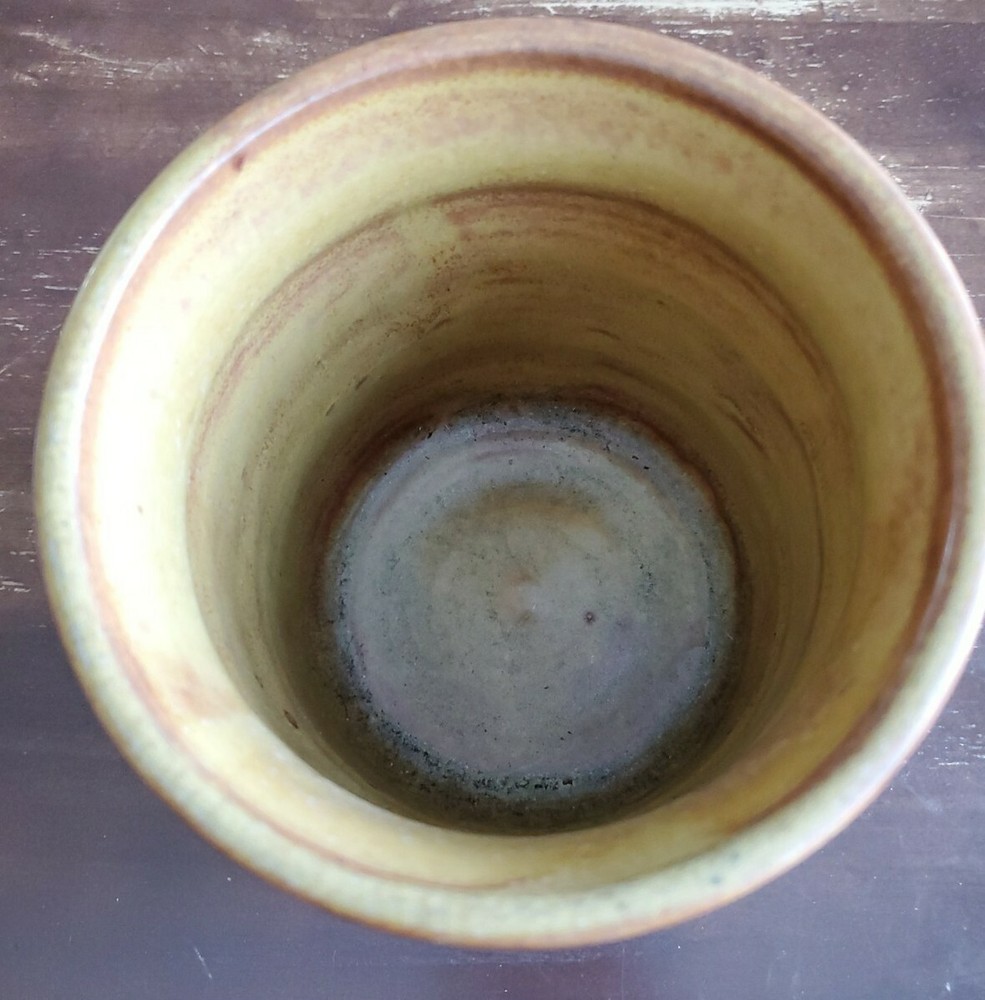 ROFERINO Handmade Pottery Jar