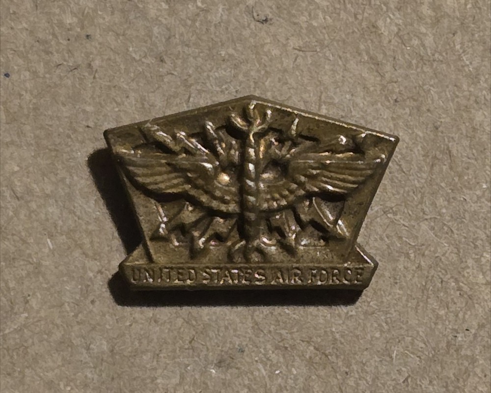 Tiny Air Force Veteran Pin - CB - Maker Marked