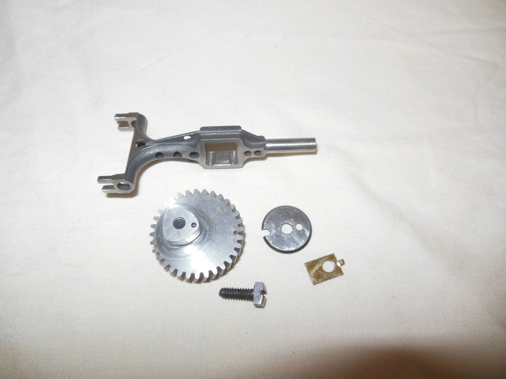 MITCHELL G.C. PULL DOWN & GEAR ARRI