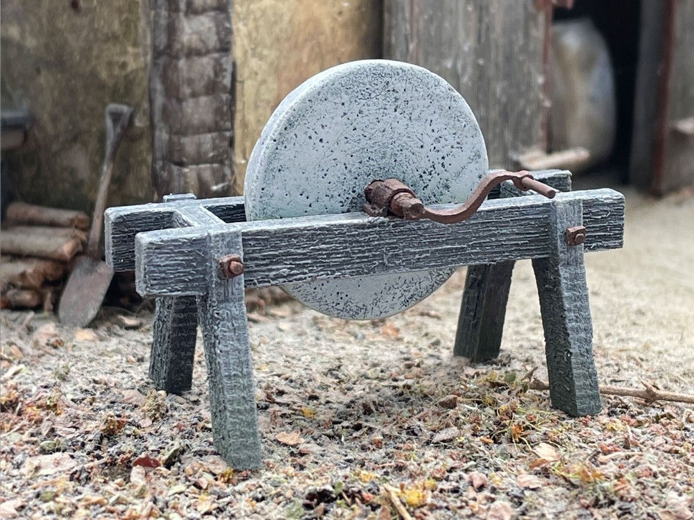 RWD 1/35 Blacksmith Stone Model Kit | Farm Diorama Accessories Workshop Tools