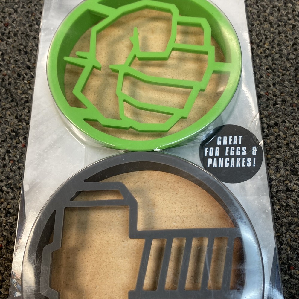 Marvel Avengers 2 Silicone Pancake and Egg Breakfast Molds (New)