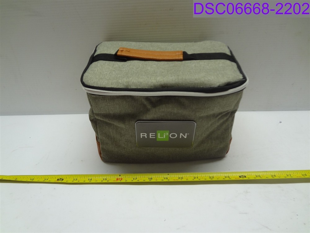 Relion Insulated Lunchbox 9" x 6" x 6"
