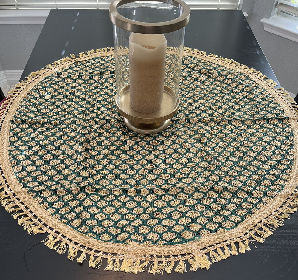 handmade Table center piece , Very Elegant.