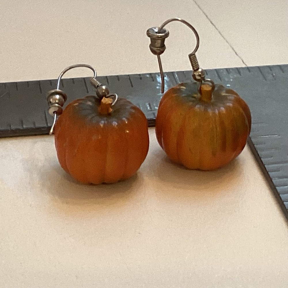 Stunning Vintage Fall Pumpkin Fishhook Earrings