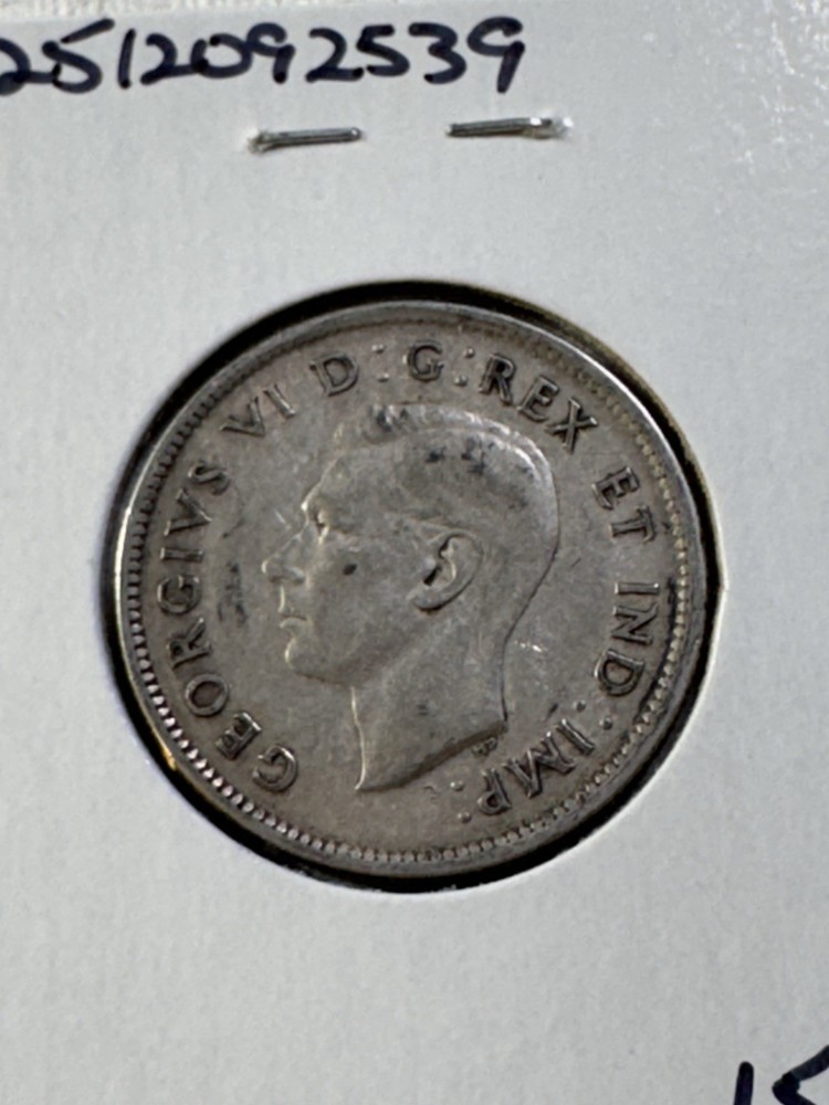 1939 Canada 25 Cents Silver Coin