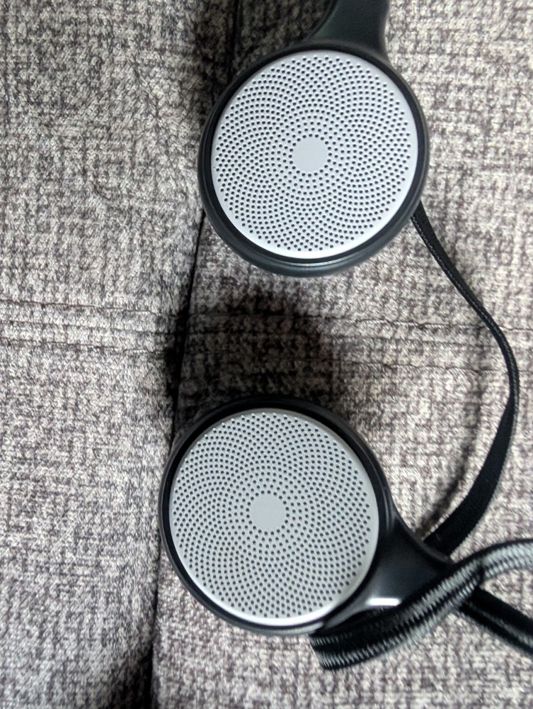 Wireless Bluetooth Ski Headphone Great Condition