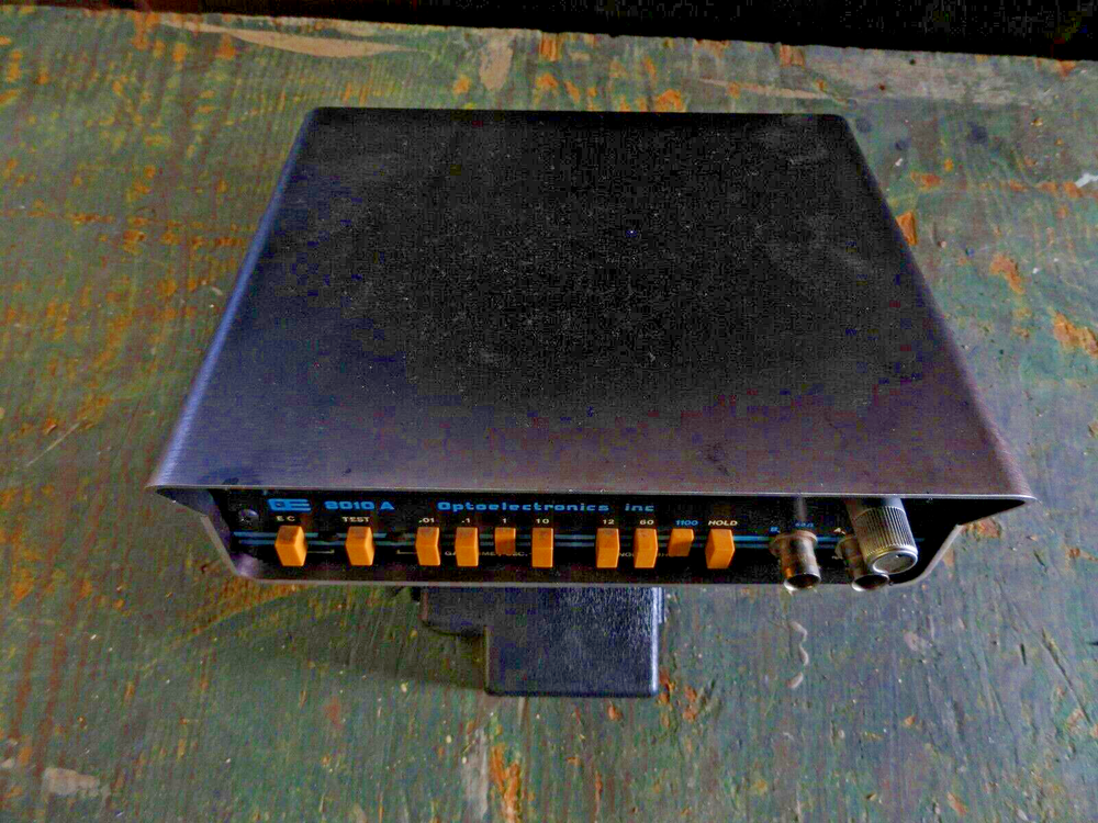 Optoelectronics 8010 Frequency Counter (Working Unit)